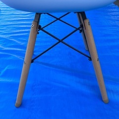 北欧風チェア ホワイト×ウッド脚　イームズ風チェア シェルチェアの画像