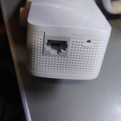 TP-Link RE305 Wifi中継器の画像