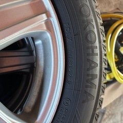 YOKOHAMA スタッドレス　185-65R15  アルミ付４本　アイスガードの画像