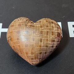 新品未使用品。天然素材。ころりとまろみのある、手に優しいペーパーウェイト、いかがでしょうか？の画像