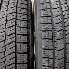 24年製ブリヂストンスタッドレスホイール付き4本195/65R15の画像