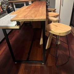 カウンターテーブルの画像