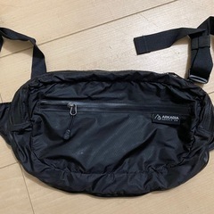 早い者勝ち！ARKADIA防水 ブラックリュックの画像