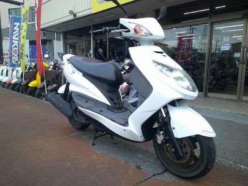 NO.5565　シグナス１２５ＸＳＲ　ＳＥ４４Ｊ　４サイクル　ＦＩ車　リヤキャリア付き　ホワイト　☆彡