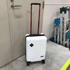 ＼家具＊家電のお店／【ｼﾞｬﾝｸﾞﾙｼﾞｬﾝｸﾞﾙ石川金沢店】 キャリーケース コールマン 30L ホワイトの画像