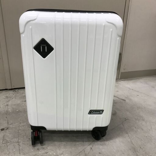 ＼家具＊家電のお店／【ｼﾞｬﾝｸﾞﾙｼﾞｬﾝｸﾞﾙ石川金沢店】 キャリーケース コールマン 30L ホワイト