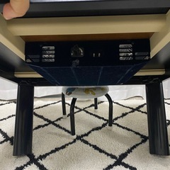 こたつテーブルの画像