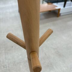 ★リユースのサカイ高崎店★TJ13360  ハンガーポール ライトブラウン H173×D49×W49 クリーニング済みの画像