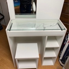 ドレッサーの画像