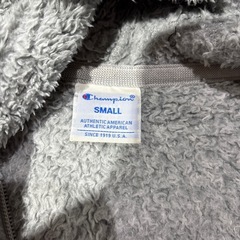 チャンピオン　パーカー　Sサイズの画像