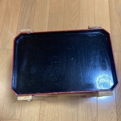 ペット用のエサ台　の画像