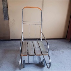 ソリ　オールシーズン　台車の画像