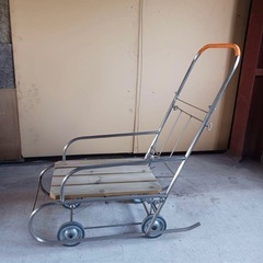 ソリ　オールシーズン　台車の画像