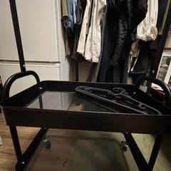 ハンガーラックの画像