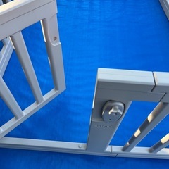 Anuri（アヌリ）ベビーサークル　ドア付きセットの画像