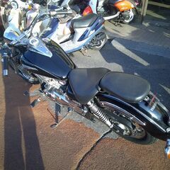 NO.5566　ドラッグスター２５０（ＶＧ０２Ｊ）　空冷４サイクルＶツインエンジン　ショートフラットスラッシュカットマフラー　ブラック　☆彡の画像