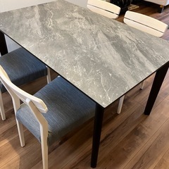 ダイニングテーブルセット　140 美品
の画像