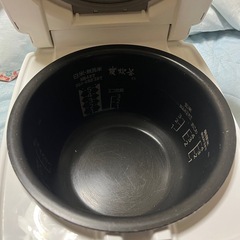 炊飯器の画像