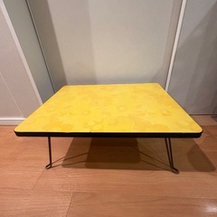 一人暮らし折り畳みローテーブルの画像