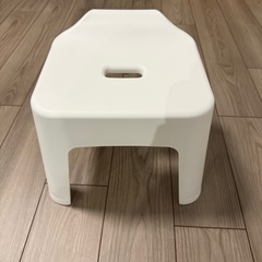 【山崎実業/tower】お風呂　椅子の画像