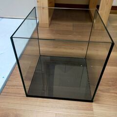ガラス水槽3個の画像