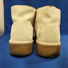 ジモティ割引有★【ジャングルジャングル岸和田店】クラークス デザートブーツ ホワイト 25.5cm 南大阪 岸和田 貝塚市 泉佐野市 高石市 泉大津市 和泉市 忠岡町 熊取町の画像