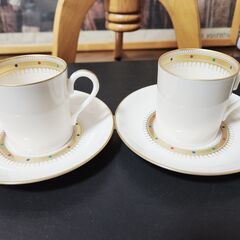 新品未使用、箱付。MIKIMOTO(ミキモト) 宝石のような極上感。デミタスカップ ペア、いかがでしょうか？の画像