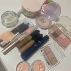 日焼け止め、コスメなど色々！の画像