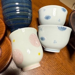 【無料】急須、湯呑み茶碗4個、木製湯呑みコースター3枚セットの画像