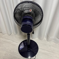 お話中　扇風機　ネイビーの画像