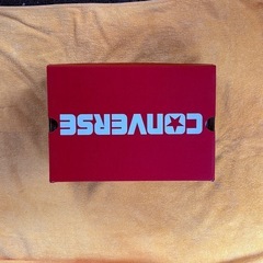 空き箱コンバース靴の画像