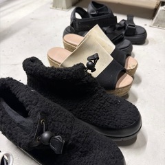 レディース　靴　一足値段の画像