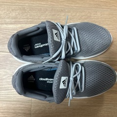 アディダス スニーカー グレー 26.5cmの画像