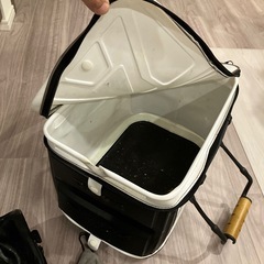 船釣り用電動リールと竿一式の画像