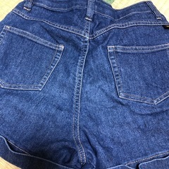 ジーパン　　サイズ150の画像