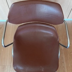 【人気】ビンテージチェア名作〈アクトン・スタッカー〉１脚の画像