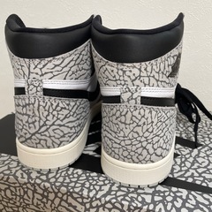 Nike Air Jordan 1 Retro High OG 28.5cmの画像