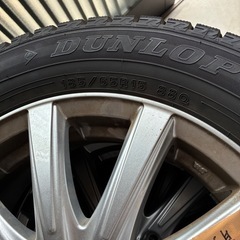 スタッドレスタイヤ４本セットの画像