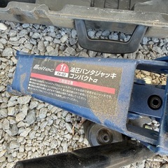 メルテック 1t油圧パンタジャッキの画像