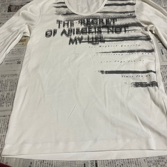 長袖メンズTシャツ3枚＋おまけ2枚の画像