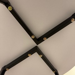 大理石調 丸テーブル 80cm 韓国インテリア風 カフェテーブル アイアン脚 の画像