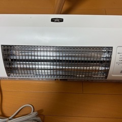 アラジン　脱衣所暖房機の画像