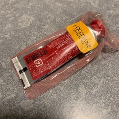 ロクシタン　ハンドクリーム　未使用品
の画像