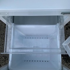 YAMADA ノンフロン冷凍冷蔵庫  YRZ-F15G1の画像