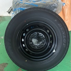 ハイエース 純正タイヤホイール 4本セットの画像