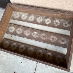 多肉トレーと木箱の画像