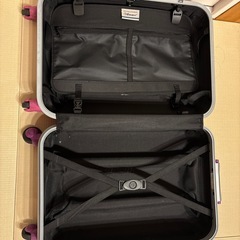 すスーツケースの画像