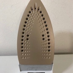 Panasonic スチームアイロン　NI-R36 ピンク コードリール式
の画像