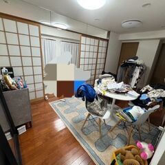 ドレッサー、収納家具、ソファーなどが無料です。の画像