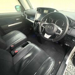 【自社ローン＆リース】なら独自審査👌🚗保証人も不要！債務整理後でも通ります😉＜ブラックOK＞幅広いご事情に対応します💕　『月々格安』車検2年付！ルーミーカスタムG　4WD　修復歴なし　H29年式　冬タイヤの画像